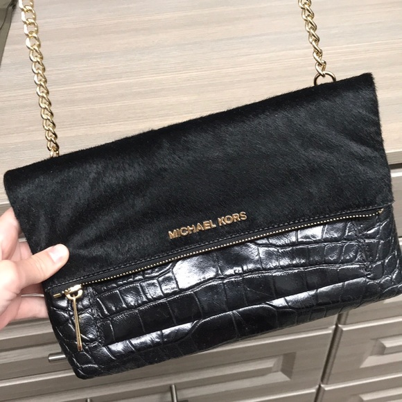 Michael Kors Purse/Wallet - Picture 1 of 7